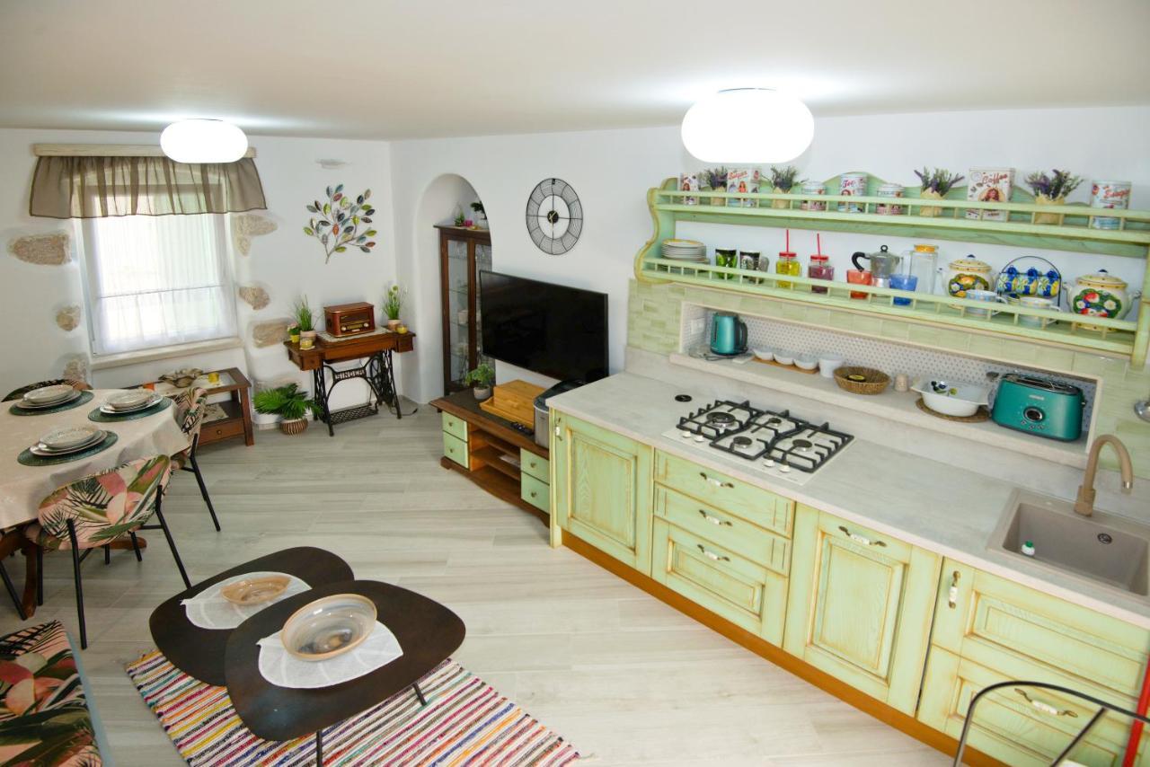 Apartment Sanjin More Antique Baska  Ngoại thất bức ảnh