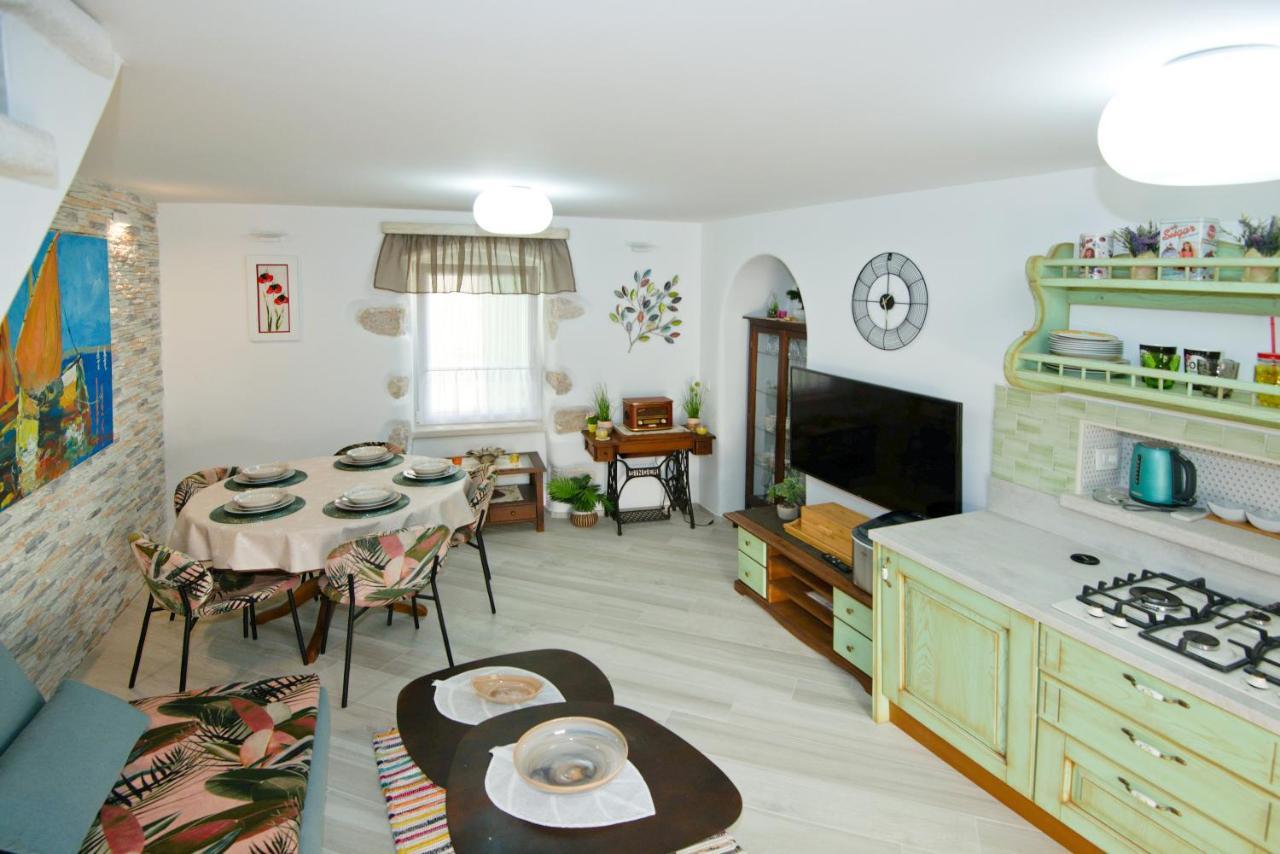 Apartment Sanjin More Antique Baska  Ngoại thất bức ảnh